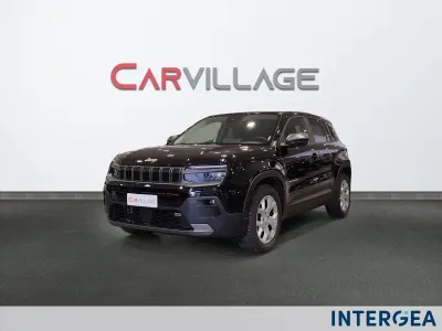 Begagnad Jeep Avenger Altitude 100 HK (73 kW) 2023 Svart SUV