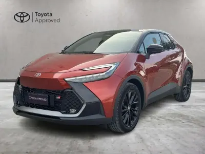 Usata Toyota C-HR Sport 223 CV (164 kW) 2025 Rosso SUV