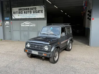 Usata Suzuki Samurai 69 CV (50 kW) 1994 Verde SUV