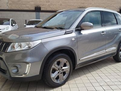 Usata Suzuki Vitara Cool 120 CV (88 kW) 2017 Grigio SUV