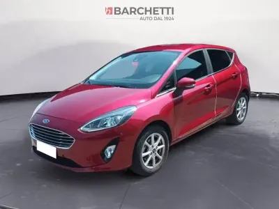 Usata Ford Fiesta Titanium 75 CV (55 kW) 2021 Rosso Utilitaria