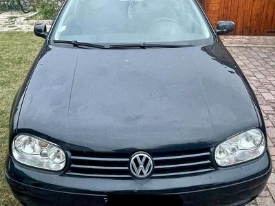 Usata VW Golf IV 110 CV (80 kW) 2003 Berlina
