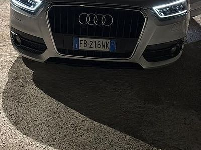 Usata Audi Q3 177 CV (130 kW) 2012 Grigio SUV