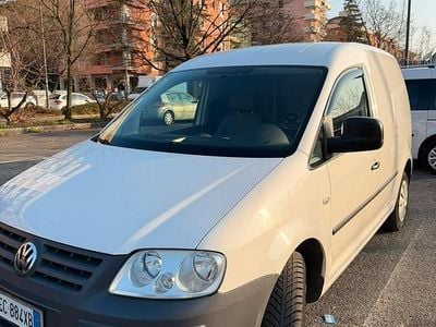 Usata VW Caddy 2010 Bianco Monovolume