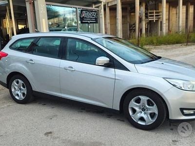 Usata Ford Focus Titanium 95 CV (69 kW) 2018 Grigio Station wagon