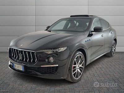 Usata Maserati Levante 330 CV (242 kW) 2022 Nero SUV