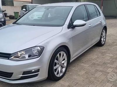 Usata VW Golf VII Highline 110 CV (80 kW) 2015 Grigio Berlina