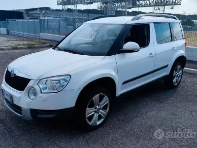 Usata Skoda Yeti Ambition 105 CV (77 kW) 2010 Bianco SUV