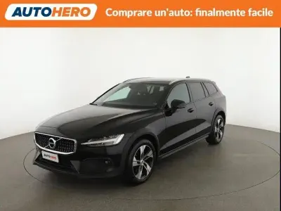 Occasion Volvo V60 CC Core 197 ch (144 kW) 2022 Noir Break