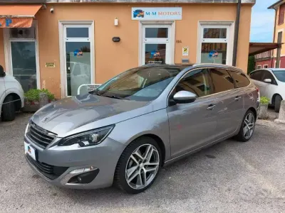 Usata Peugeot 308 SW Allure 120 CV (88 kW) 2017 Grigio Station wagon