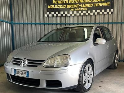 Usata VW Golf IV Sportline 140 CV (102 kW) 2006 Argento Berlina