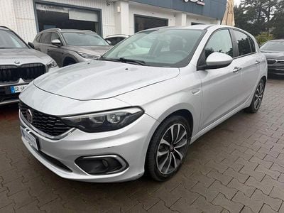 Usata Fiat Tipo Lounge 120 CV (88 kW) 2020 Argento Berlina