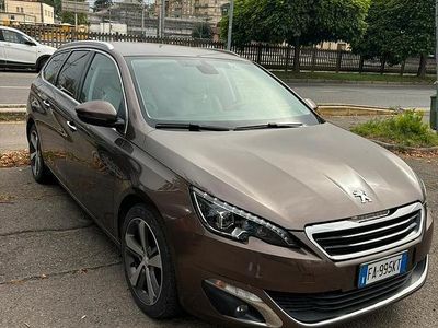 Usata Peugeot 308 SW Business-Line 120 CV (88 kW) 2015 Marrone Station wagon