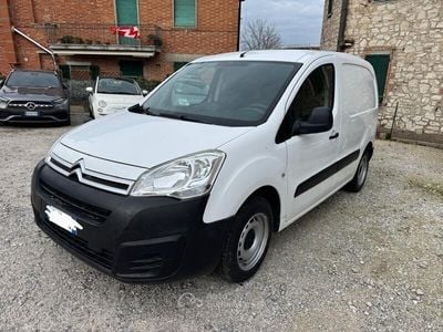 Usata Citroën Berlingo 99 CV (72 kW) 2018 Bianco Monovolume