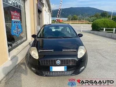 Usata Fiat Grande Punto Sport 131 CV (96 kW) 2006 Nero Utilitaria