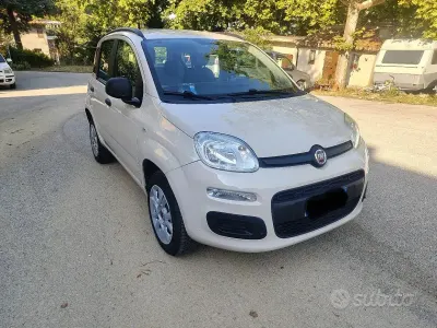 Usata Fiat Panda 85 CV (62 kW) 2013 Utilitaria