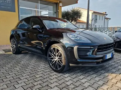 Usata Porsche Macan 265 CV (194 kW) 2022 Nero SUV