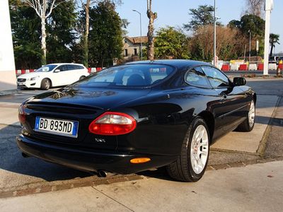 Jaguar XKR