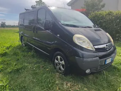 Usata Opel Vivaro 145 CV (106 kW) 2011 Monovolume