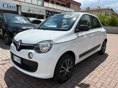 Usata Renault Twingo Life 69 CV (50 kW) 2016 Bianco Utilitaria
