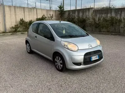 Usata Citroën C1 68 CV (50 kW) 2010 Grigio Utilitaria