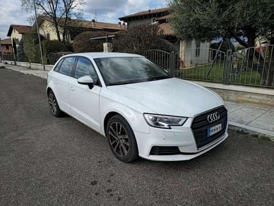 Usata Audi A3 Business 116 CV (85 kW) 2018 Bianco Berlina