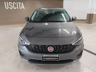 Occasion Fiat Tipo Easy 95 ch (69 kW) 2018 Gris Berline