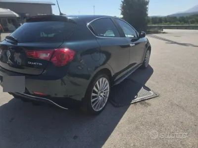 Usata Alfa Romeo Giulietta 120 CV (88 kW) 2019 Verde Utilitaria