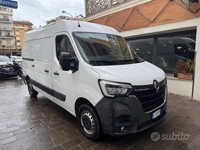 Usata Renault Master 136 CV (100 kW) 2021 Bianco Monovolume