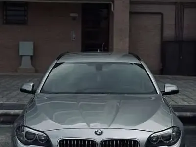 Usata BMW 520 Efficient Dynamics 190 CV (139 kW) 2016 Station wagon