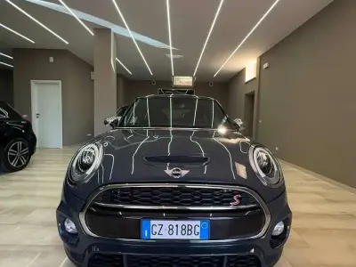 Usata Mini Cooper S 192 CV (141 kW) 2017 Grigio Utilitaria