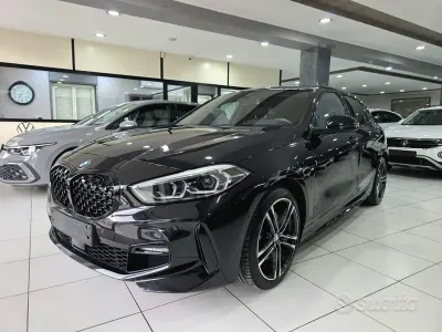 Occasion BMW 118 Shadowline 150 ch (110 kW) 2021 Noir Citadine