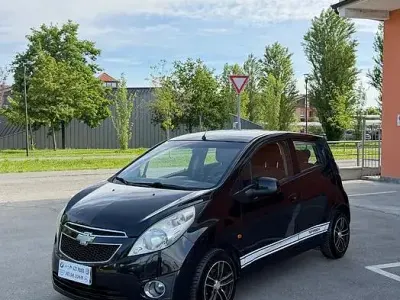 Usata Chevrolet Spark 68 CV (50 kW) 2011 Nero Utilitaria