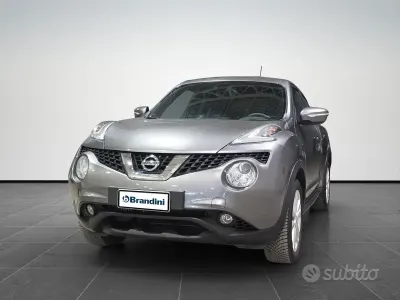 Używany Nissan Juke Acenta 116 KM (85 kW) 2016 Szary SUV
