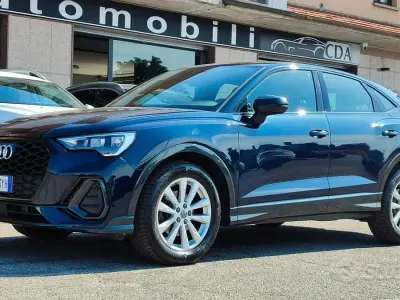 Usata Audi Q3 Sportback Comfort 150 CV (110 kW) 2020 Blu SUV