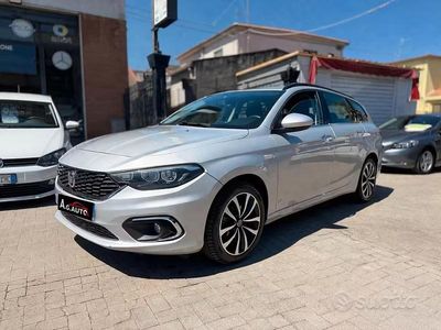 Usata Fiat Tipo Lounge 120 CV (88 kW) 2018 Grigio Station wagon