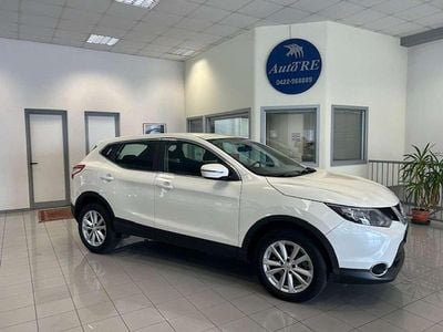 Usata Nissan Qashqai Acenta 110 CV (80 kW) 2016 Bianco SUV