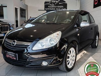 Usata Opel Corsa Club 80 CV (58 kW) 2009 Nero Utilitaria