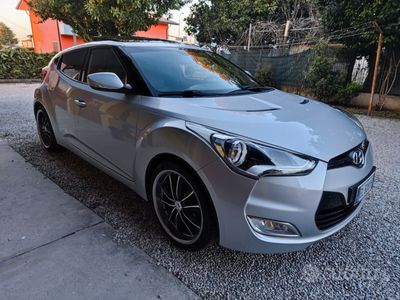 usata Hyundai Veloster premium