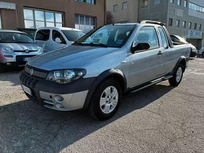 Usata Fiat Strada 85 CV (62 kW) 2008 Argento