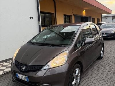 Usata Honda Jazz SI 99 CV (72 kW) 2012 Beige Utilitaria