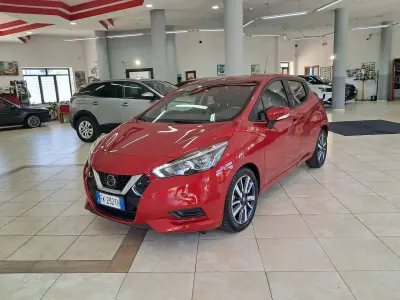 Usata Nissan Micra Tekna 90 CV (66 kW) 2017 Rosso Utilitaria