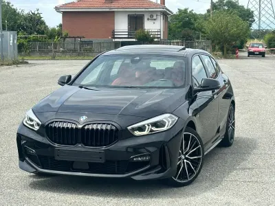 Usata BMW 120 M Sport 178 CV (130 kW) 2022 Nero Utilitaria
