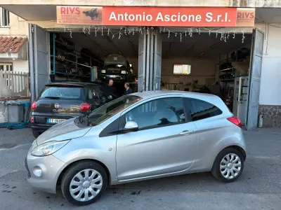 Usata Ford Ka Titanium 69 CV (50 kW) 2014 Argento Berlina
