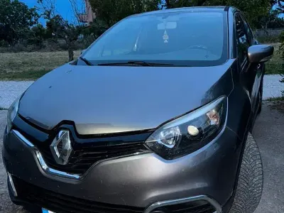 Usata Renault Captur 90 CV (66 kW) 2013 Grigio SUV