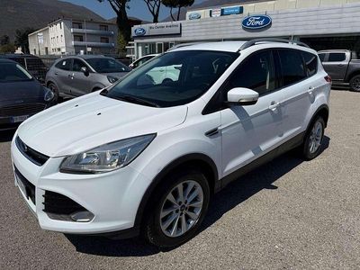 Usata Ford Kuga Titanium 120 CV (88 kW) 2016 Bianco SUV