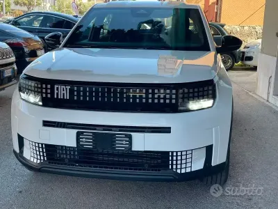 Uusi Fiat Grande Panda Icon 100 HP (73 kW) 2026 Valkoinen Viistoperä