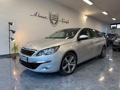 Usata Peugeot 308 Allure 120 CV (88 kW) 2016 Giallo Station wagon