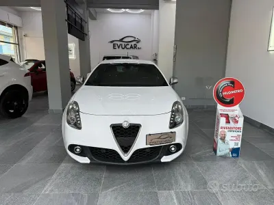 Brugt Alfa Romeo Giulietta Super 120 HK (88 kW) 2018 Hvid Hatchback