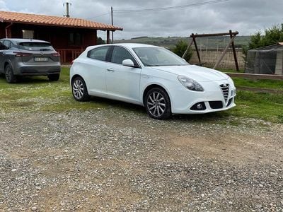 Usata Alfa Romeo Giulietta 150 CV (110 kW) 2014 Bianco Berlina